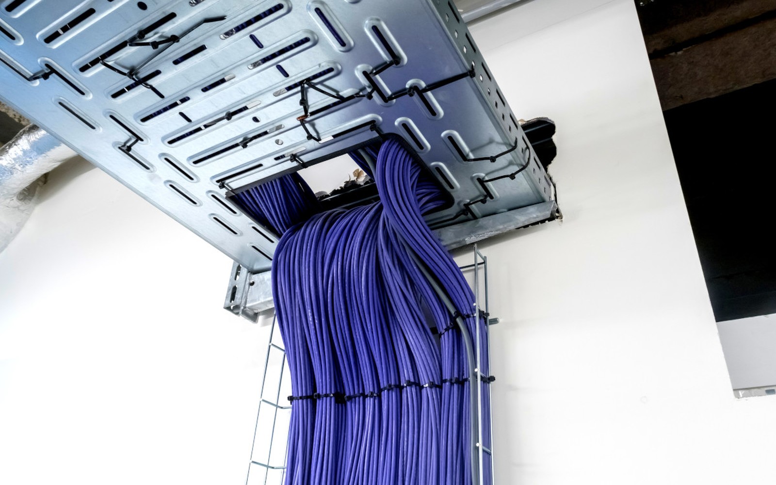 Automated Storage & Retrieval System (AS/RS) Financing